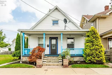 1608 Hayes Ave, Sandusky, OH 44870