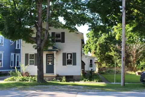 11 E Front St, Milan, OH 44846