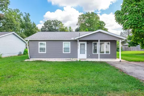 225 Essex, Vermilion, OH 44089