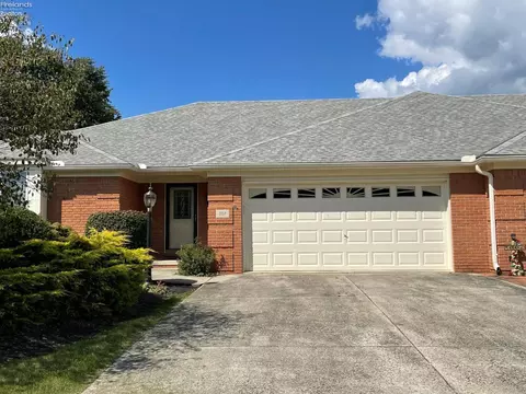 367 W Lelar St, Tiffin, OH 44883