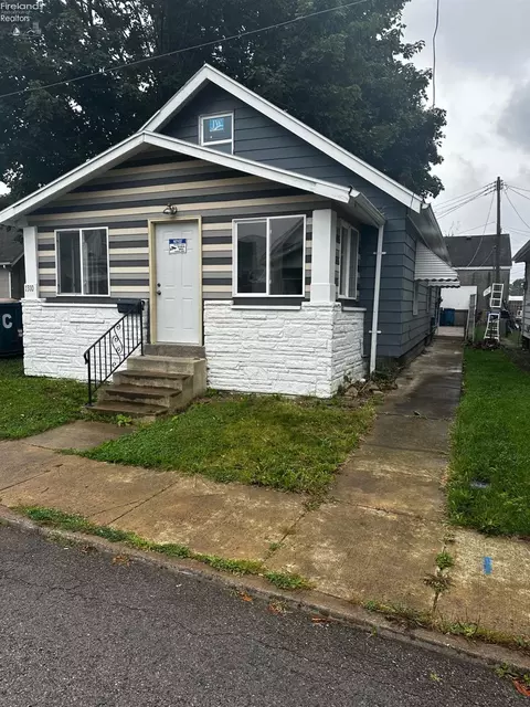 1310 Ransom St, Sandusky, OH 44870