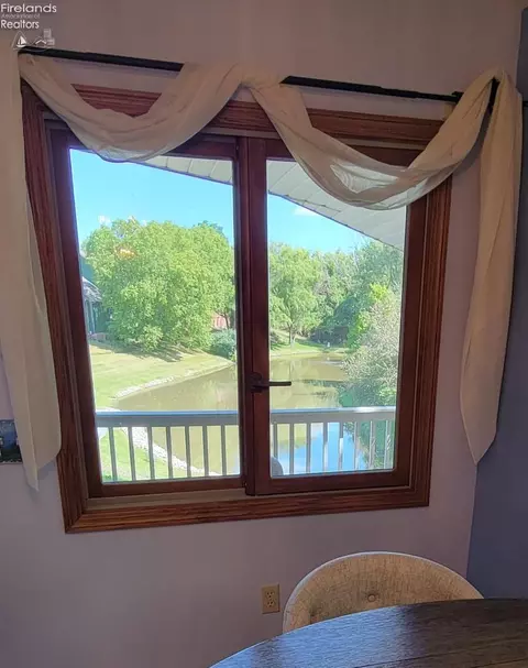 816 Elizabeth Dr, Huron, OH 44839 photo 16