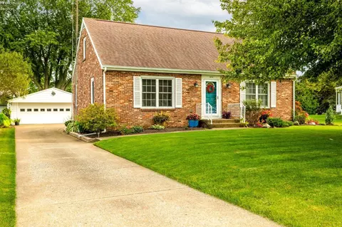 1800 Pipe St, Sandusky, OH 44870