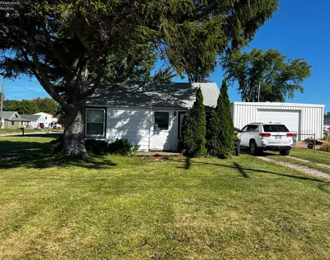 2517 W Perkins Ave, Sandusky, OH 44870