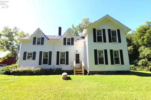 5583 St Rt 303, Wakeman, OH 44889