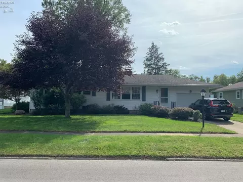 4 Southgate Dr, Norwalk, OH 44857