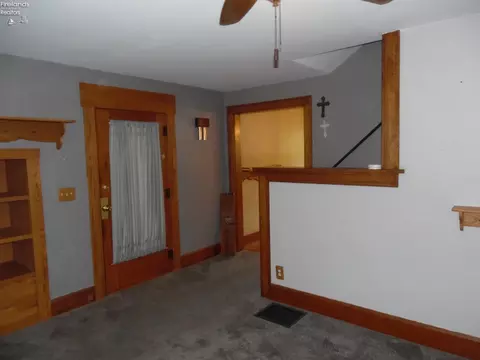 805 Clark St, Willard, OH 44890 photo 11