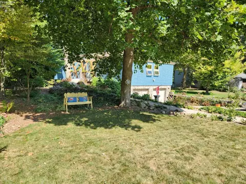 1214 Prairie St, Marblehead, OH 43440 photo 5