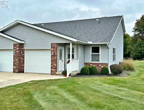 395 Autumnwood Drive Dr, Tiffin, OH 44883