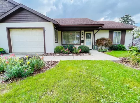 220 Highland Ave, Bellevue, OH 44811