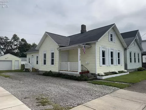 710 Perry St, Sandusky, OH 44870