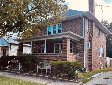 1816 Sandusky St, Sandusky, OH 44870