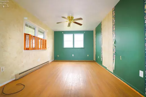 419 Brinker St, Bellevue, OH 44811 photo 3