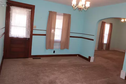 30 Baker St, Norwalk, OH 44857 photo 6