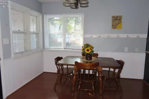 122 Robert Ave, Bellevue, OH 44811 photo 32