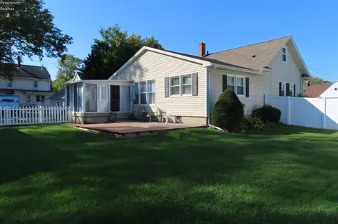 122 Robert Ave, Bellevue, OH 44811 photo 36