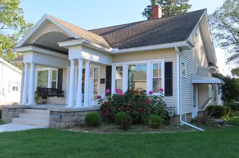 122 Robert Ave, Bellevue, OH 44811