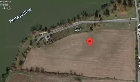 9501 W Portage River South Rd, Oak Harbor, OH 43449