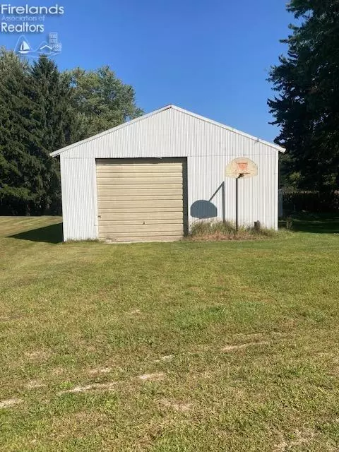 5240 State Route 101, Clyde, OH 43410 photo 16