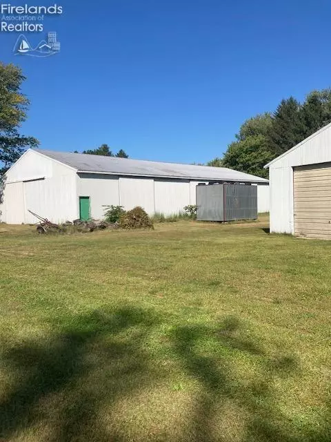5240 State Route 101, Clyde, OH 43410 photo 17