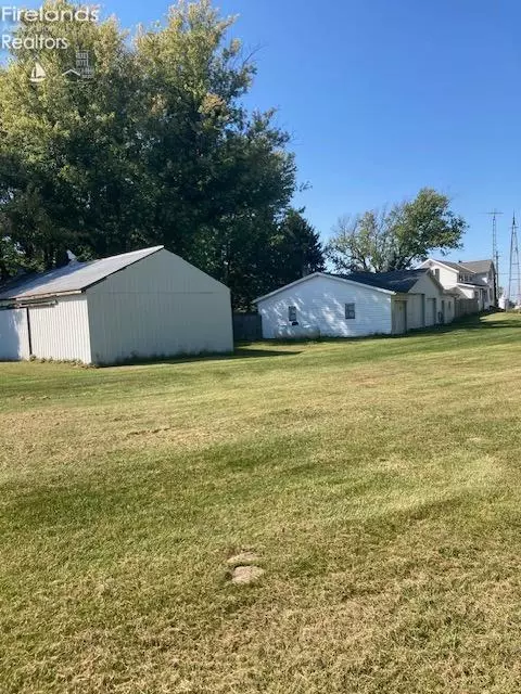 5240 State Route 101, Clyde, OH 43410 photo 8