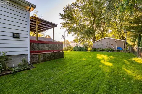 516 Center St, Huron, OH 44839 photo 31