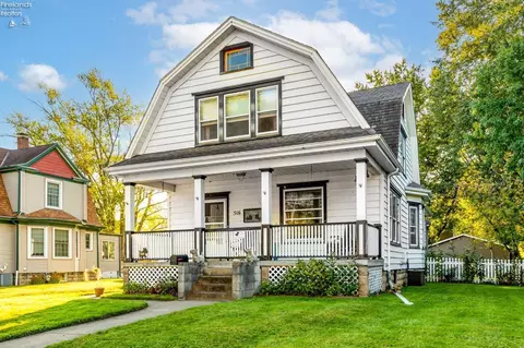 516 Center St, Huron, OH 44839 photo 2