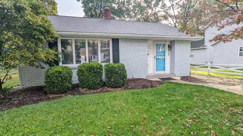222 Shawnee Pl, Huron, OH 44839