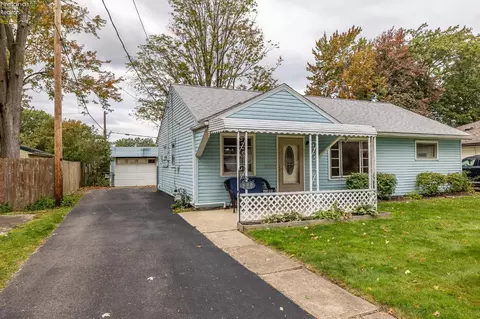 530 Penfield Ave, Elyria, OH 44035
