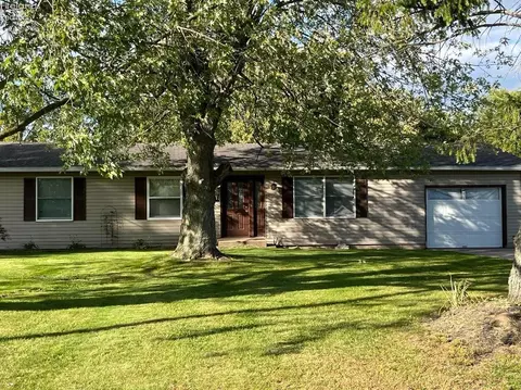 6615 Ridgewood Dr, Castalia, OH 44824