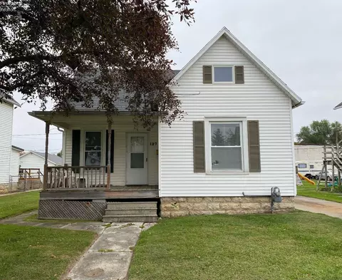 127 Austin St, Fremont, OH 43420