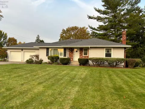 112 Bryden Rd, Tiffin, OH 44883