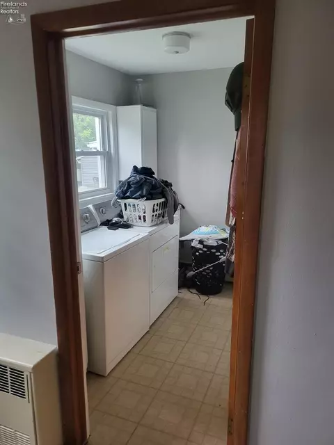 345 High St, Bellevue, OH 44811 photo 11