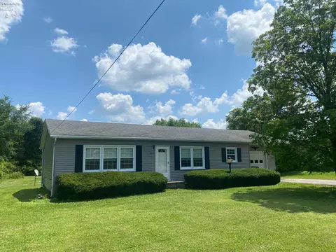 3144 Washburn Rd, Willard, OH 44890 photo 3