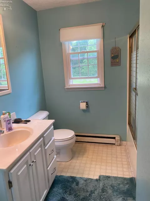 3144 Washburn Rd, Willard, OH 44890 photo 18