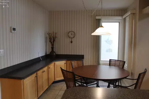 509 Riverside Dr, Huron, OH 44839 photo 27