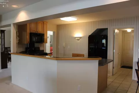 509 Riverside Dr, Huron, OH 44839 photo 9