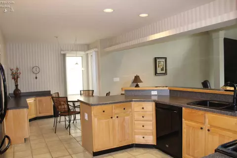 509 Riverside Dr, Huron, OH 44839 photo 45
