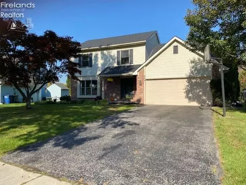 948 Trailwood Ct, Toledo, OH 43615