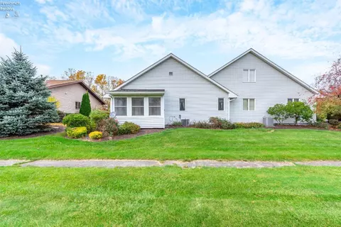 716 Martha Dr, Huron, OH 44839 photo 37