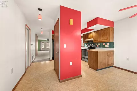 716 Martha Dr, Huron, OH 44839 photo 6
