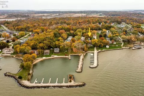 8884 E Bayshore Rd #3, Marblehead, OH 43440 photo 3