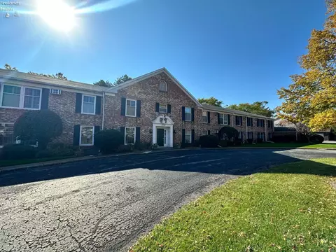 4704 Venice Heights Blvd #209, Sandusky, OH 44870