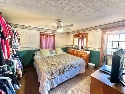 403 Moore Ave, Bellevue, OH 44811 photo 18