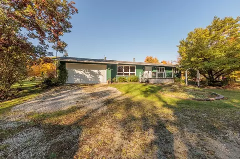 2611 Chenango Rd, Wakeman, OH 44889