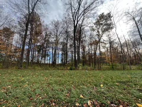 40 Whitefield, Norwalk, OH 44857