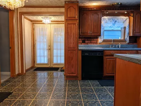 414 Ames St, Clyde, OH 43410 photo 13