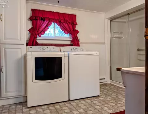 414 Ames St, Clyde, OH 43410 photo 21