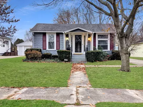 414 Ames St, Clyde, OH 43410
