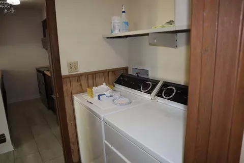 416 Brinker St, Bellevue, OH 44811 photo 12